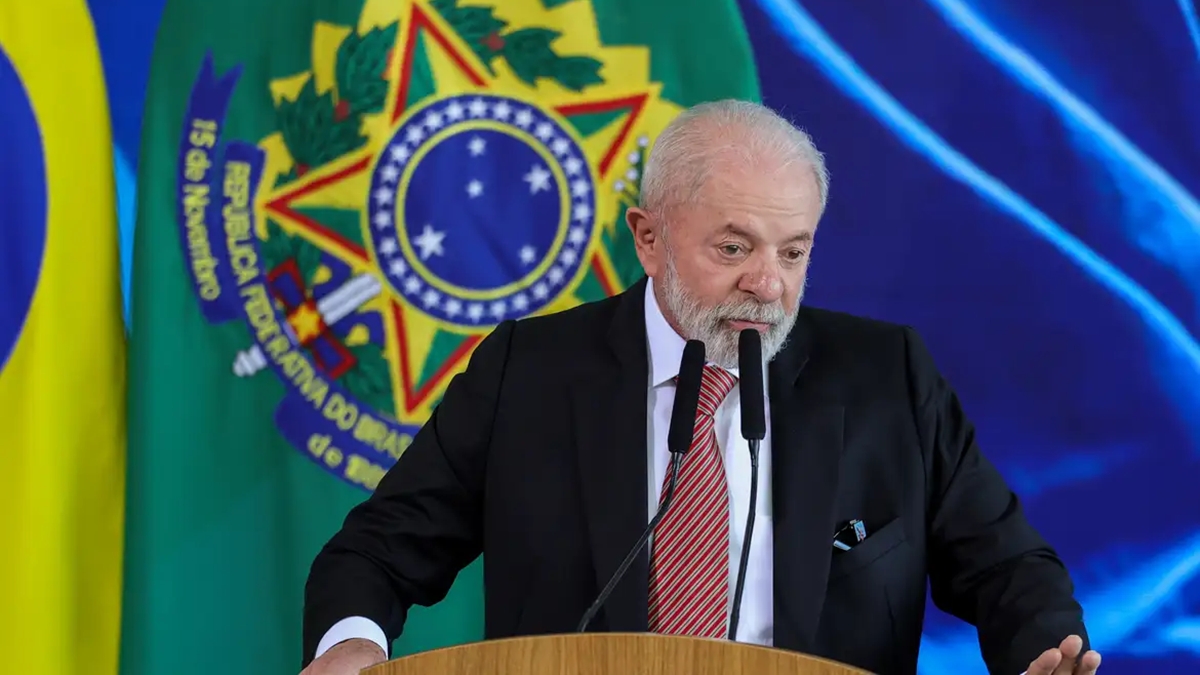 Lula fala em eleger maioria de senadores em 2026 para evitar 'avacalhar' STF